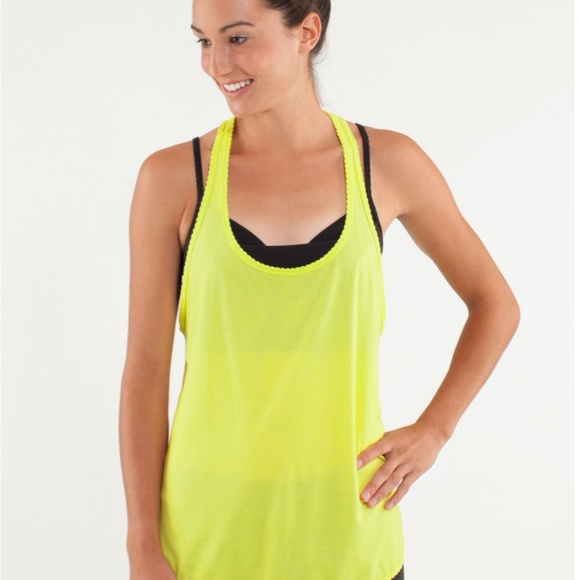 Lululemon 105F Singlet Racerback Split Pea Neon Yellow Green Size 4 - Picture 1 of 9